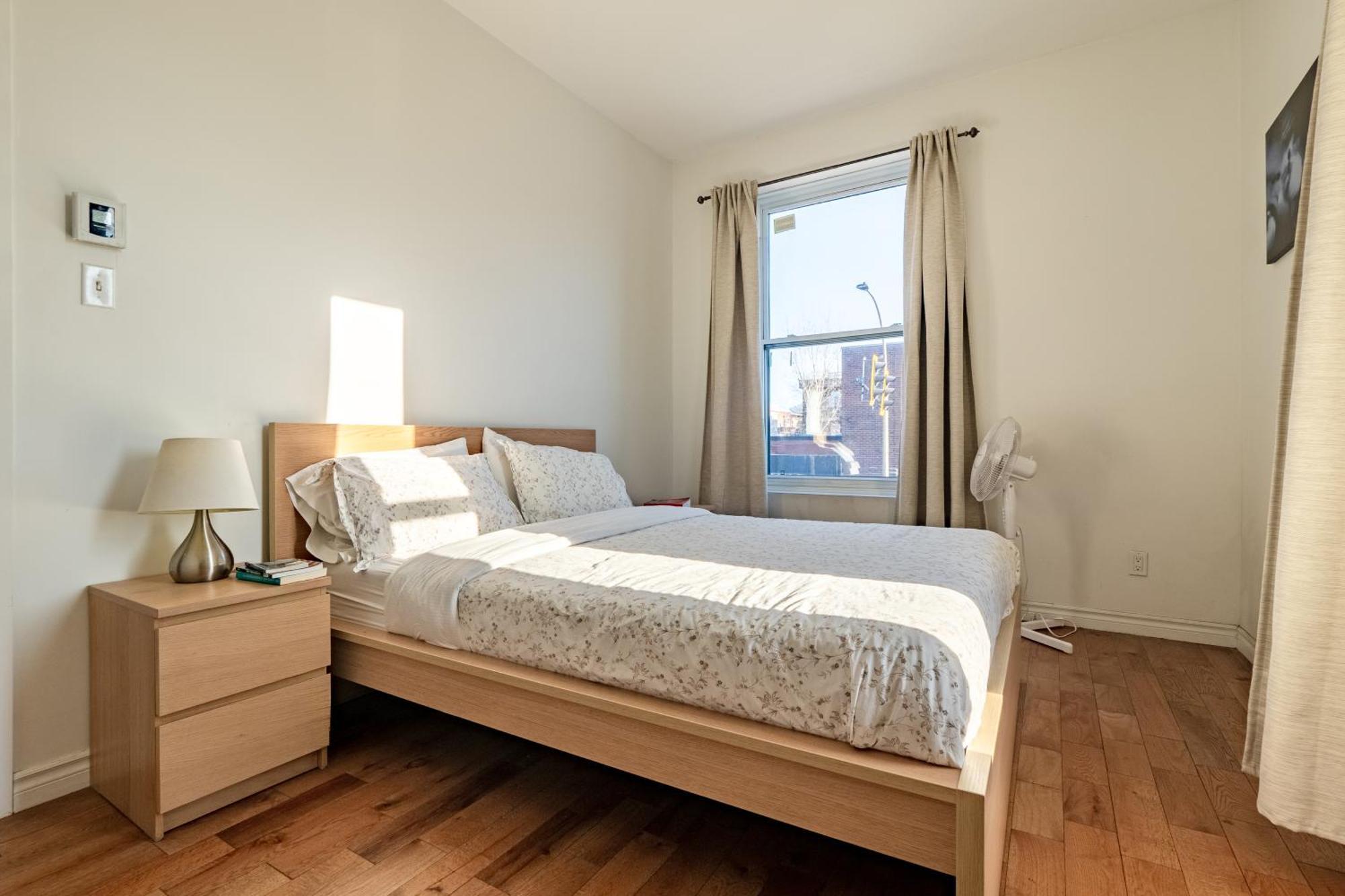 Roomy - Plateau Mont-royal Apartment