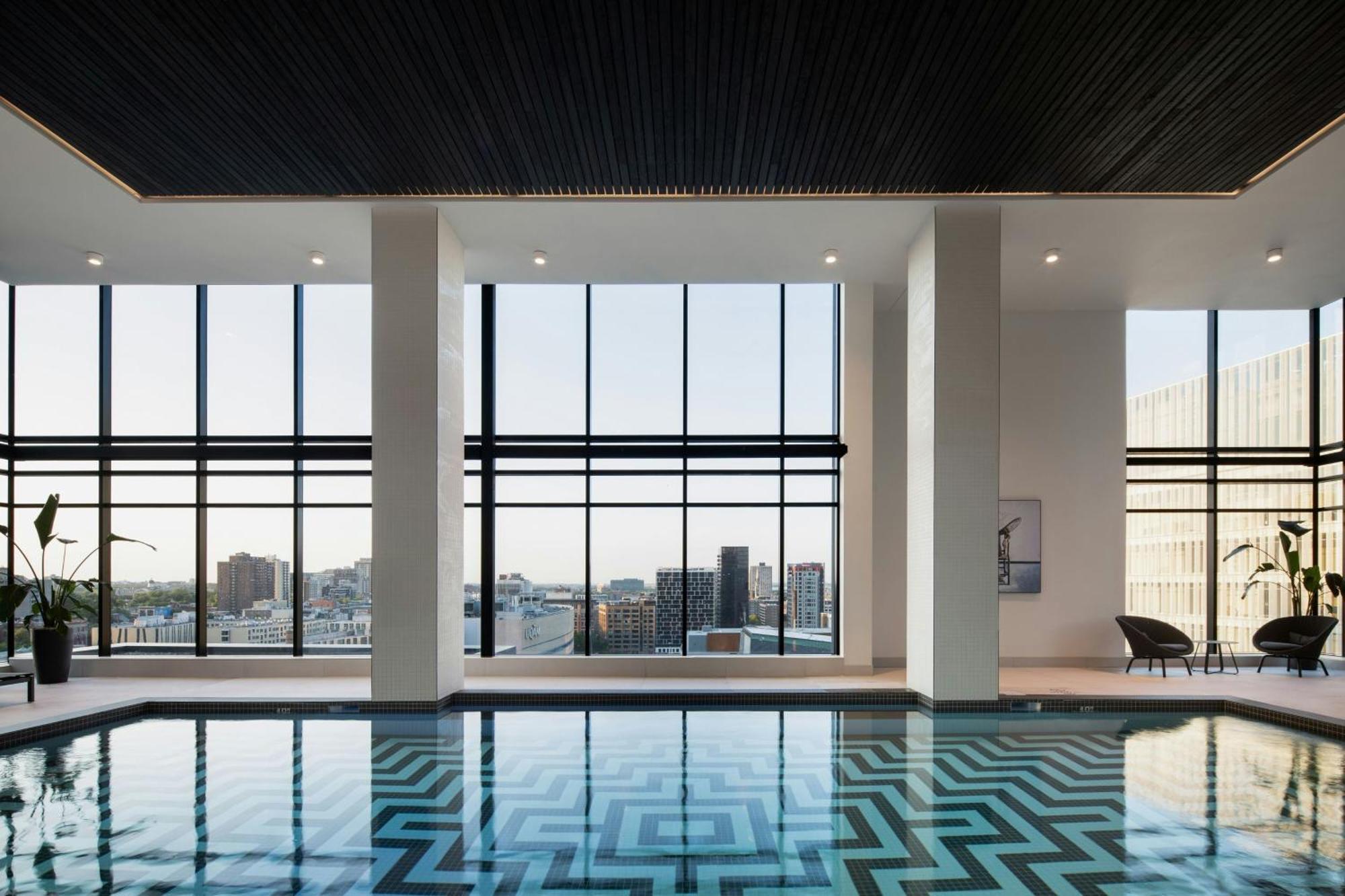 Honeyrose Hotel, Montreal, A Tribute Portfolio Montreal