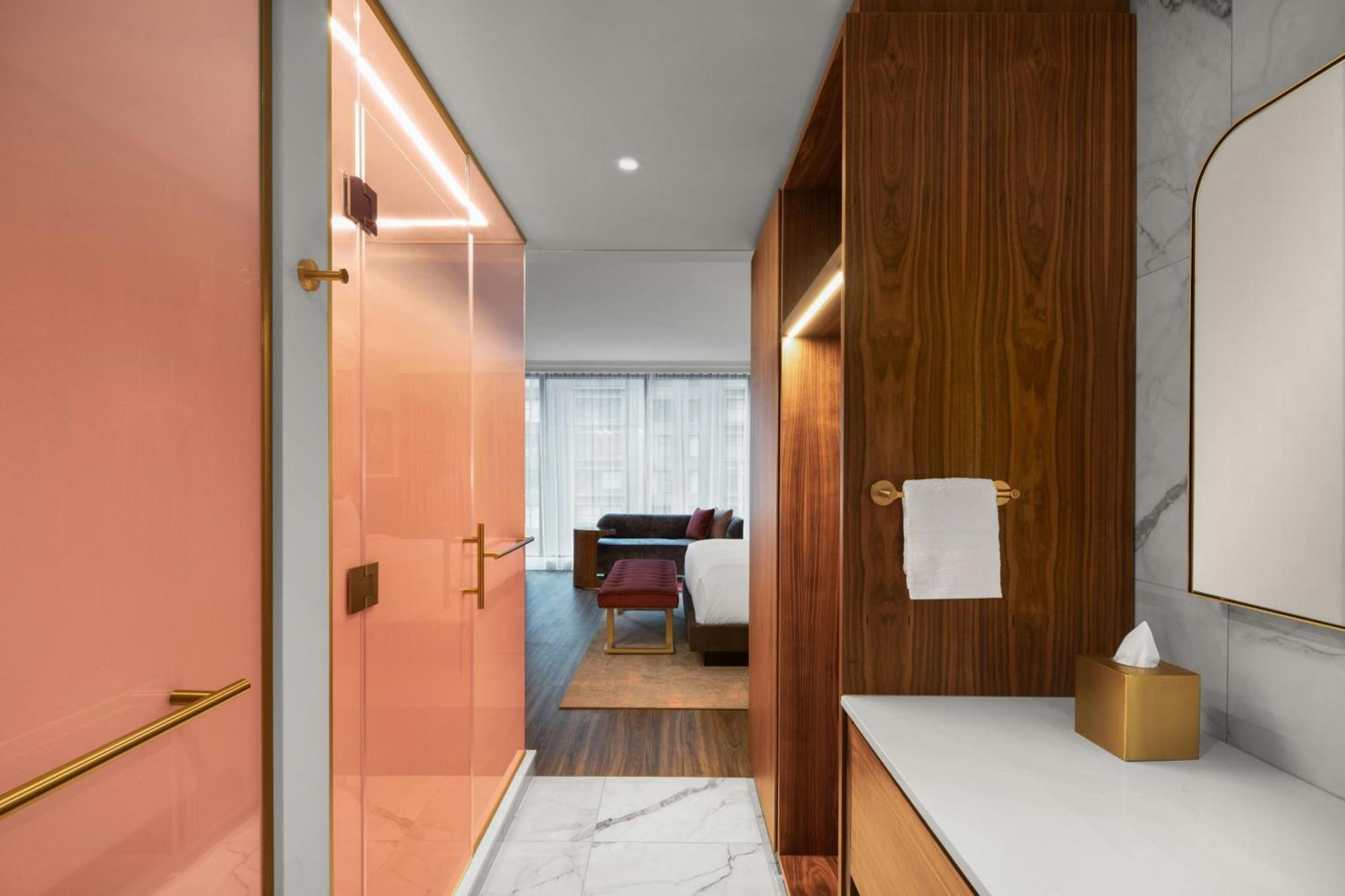 Hotel Honeyrose Hotel, Montreal, A Tribute Portfolio