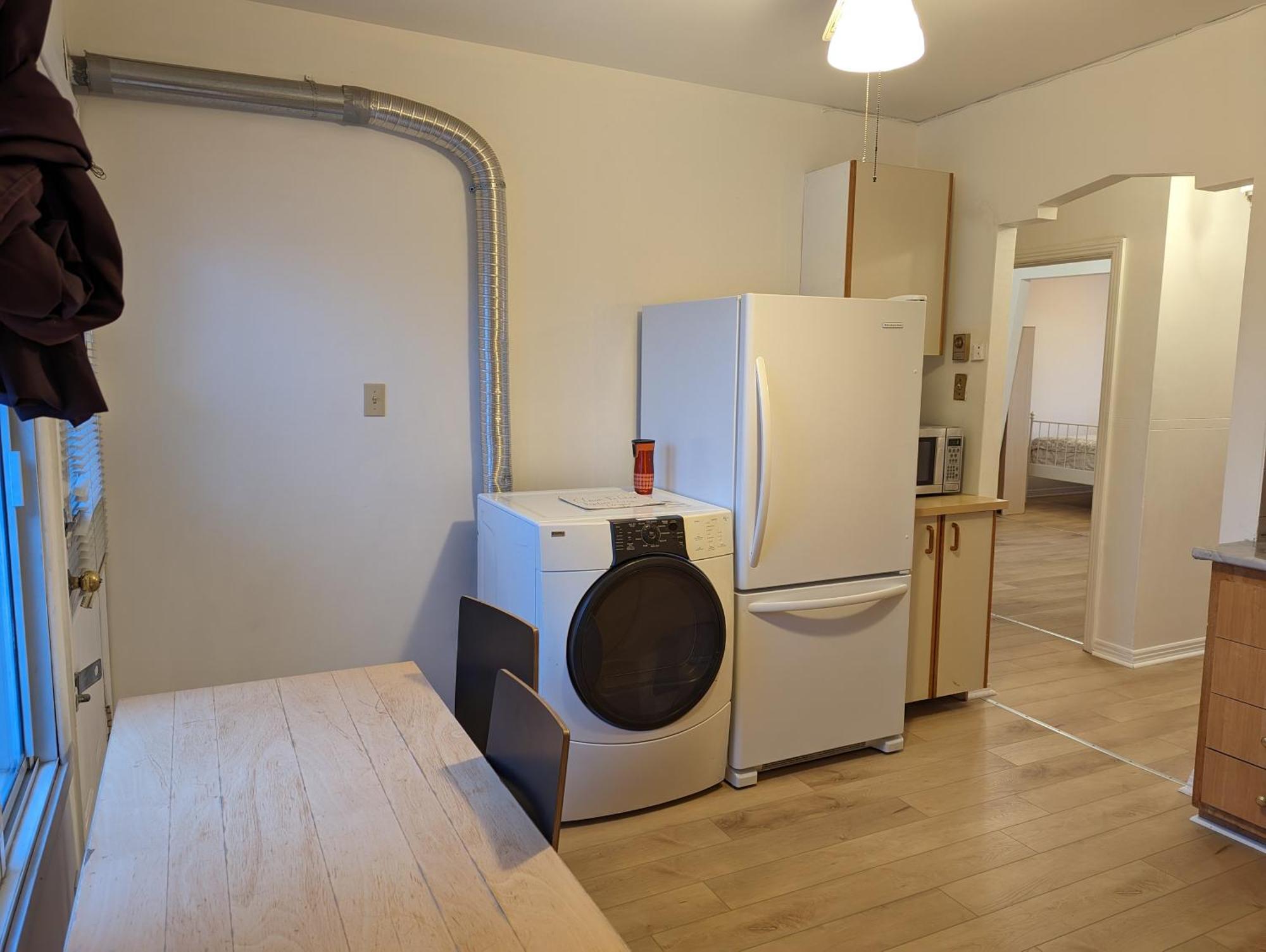 Guest house Harmony Near Metro Monk Station With Self Check-in
