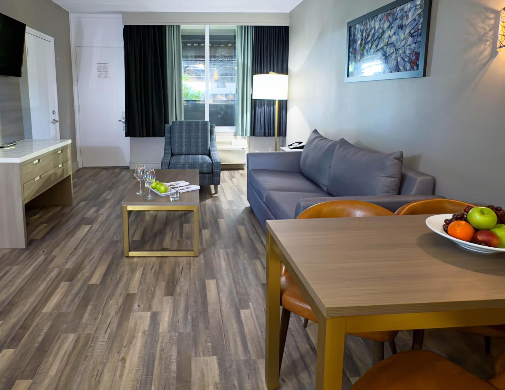 Radisson Airport Hotel Montreal