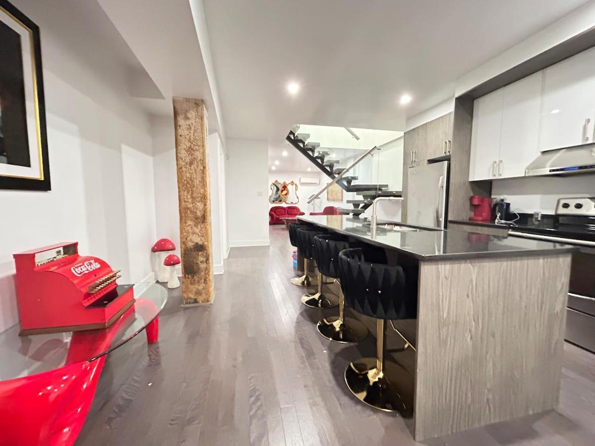 2 Floor Old Mtl Waterfront