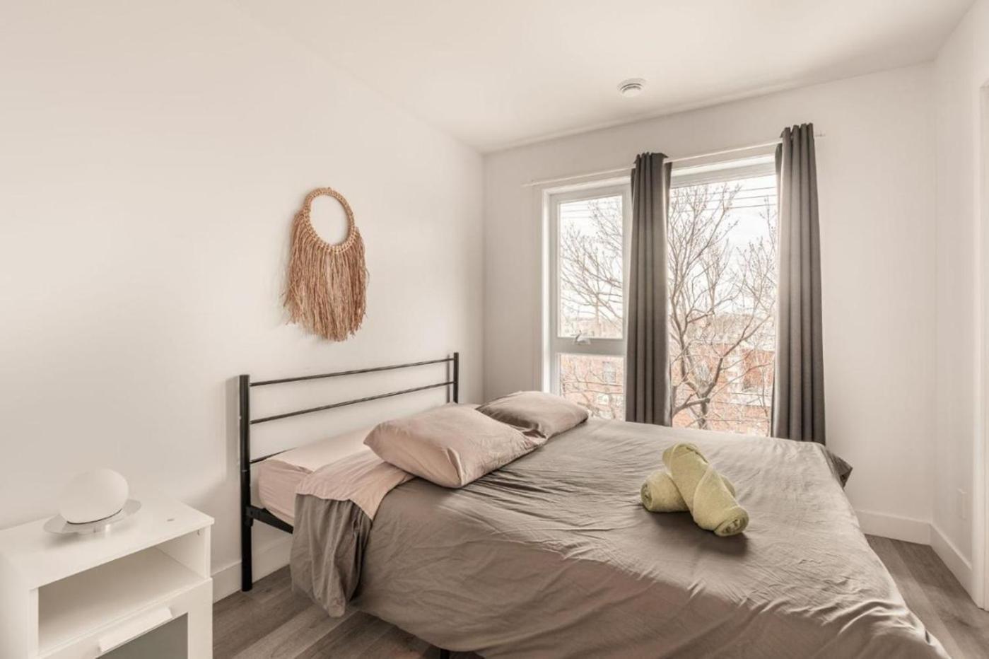 Apartment Stylish Two-story With 2 Bedrooms 1108