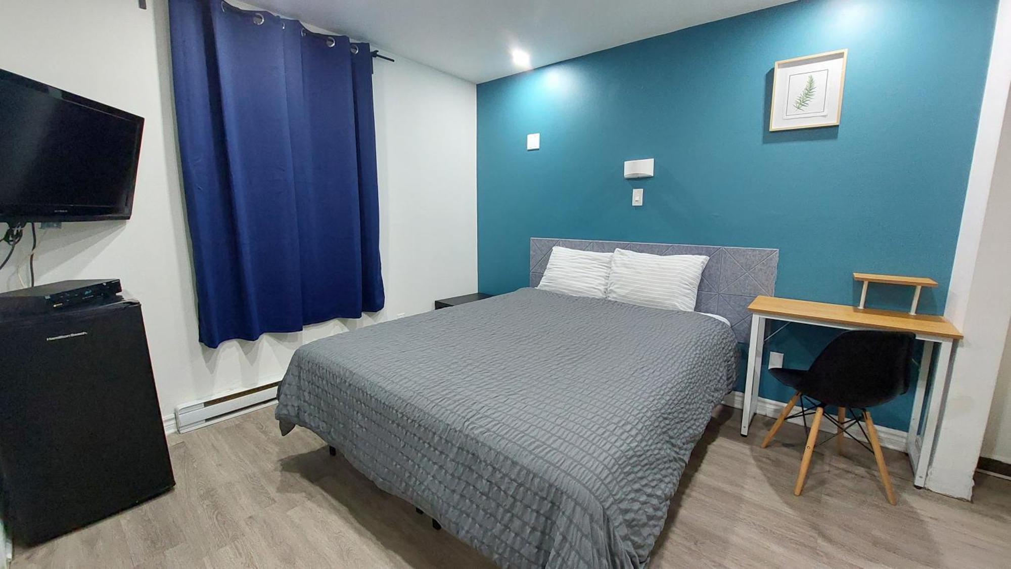 Apd Hotel Montreal