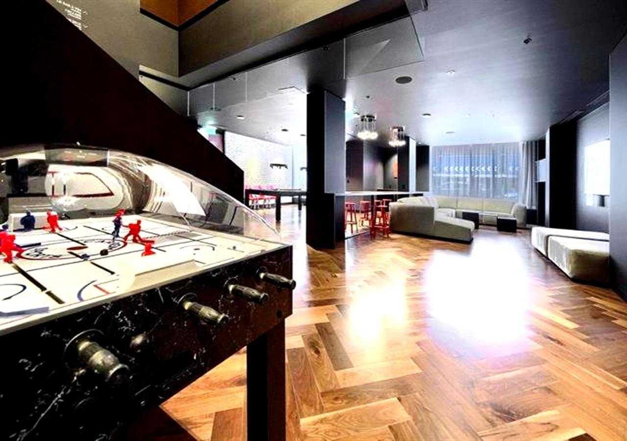 Spectacular Skyline Views - Downtown - Luxury & Penthouse Apartment Montreal