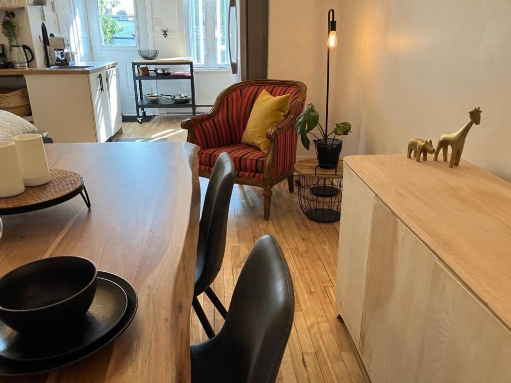 Sunny Loft Apartment Montreal