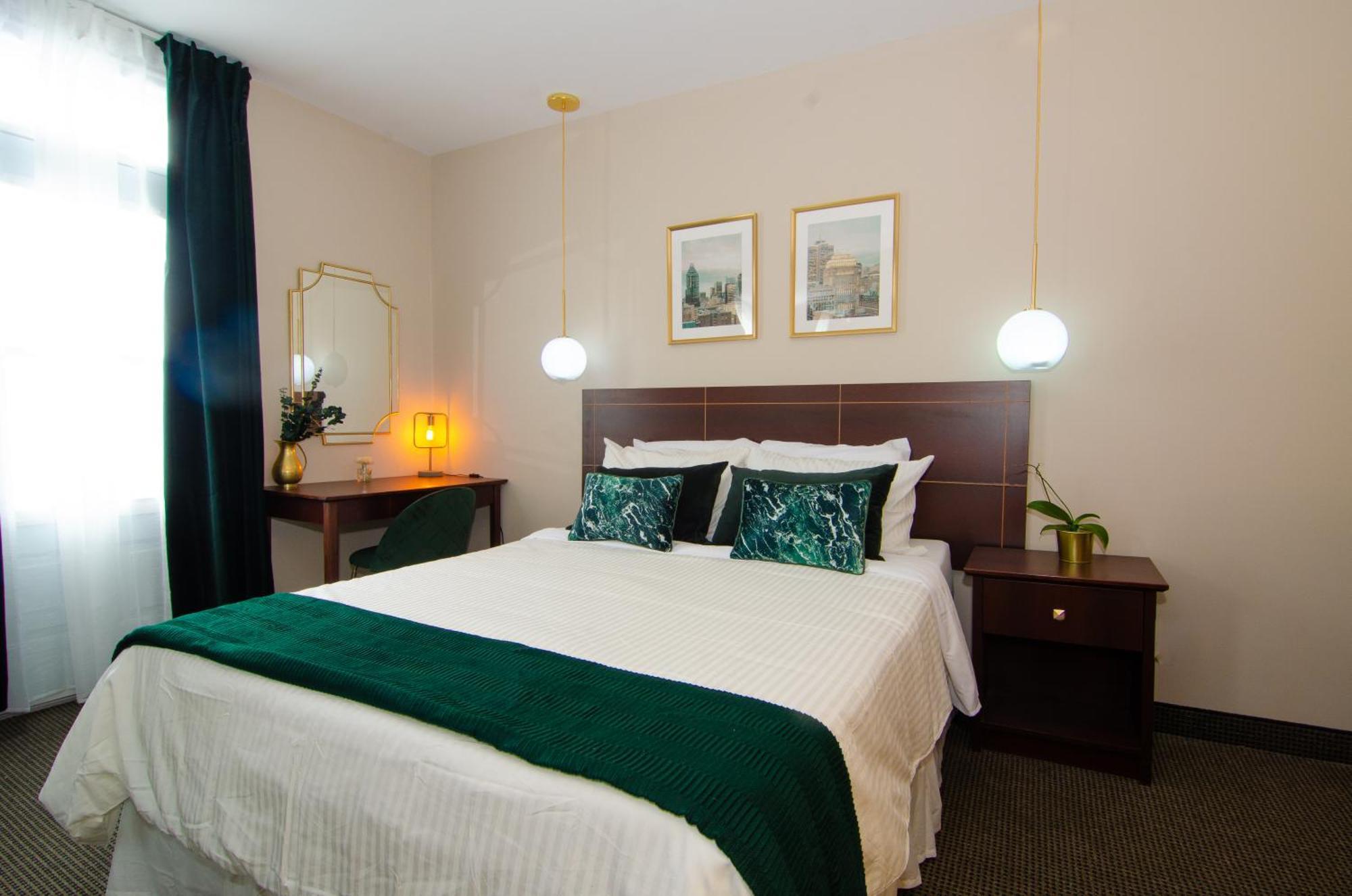 Dorion Hotel 2*