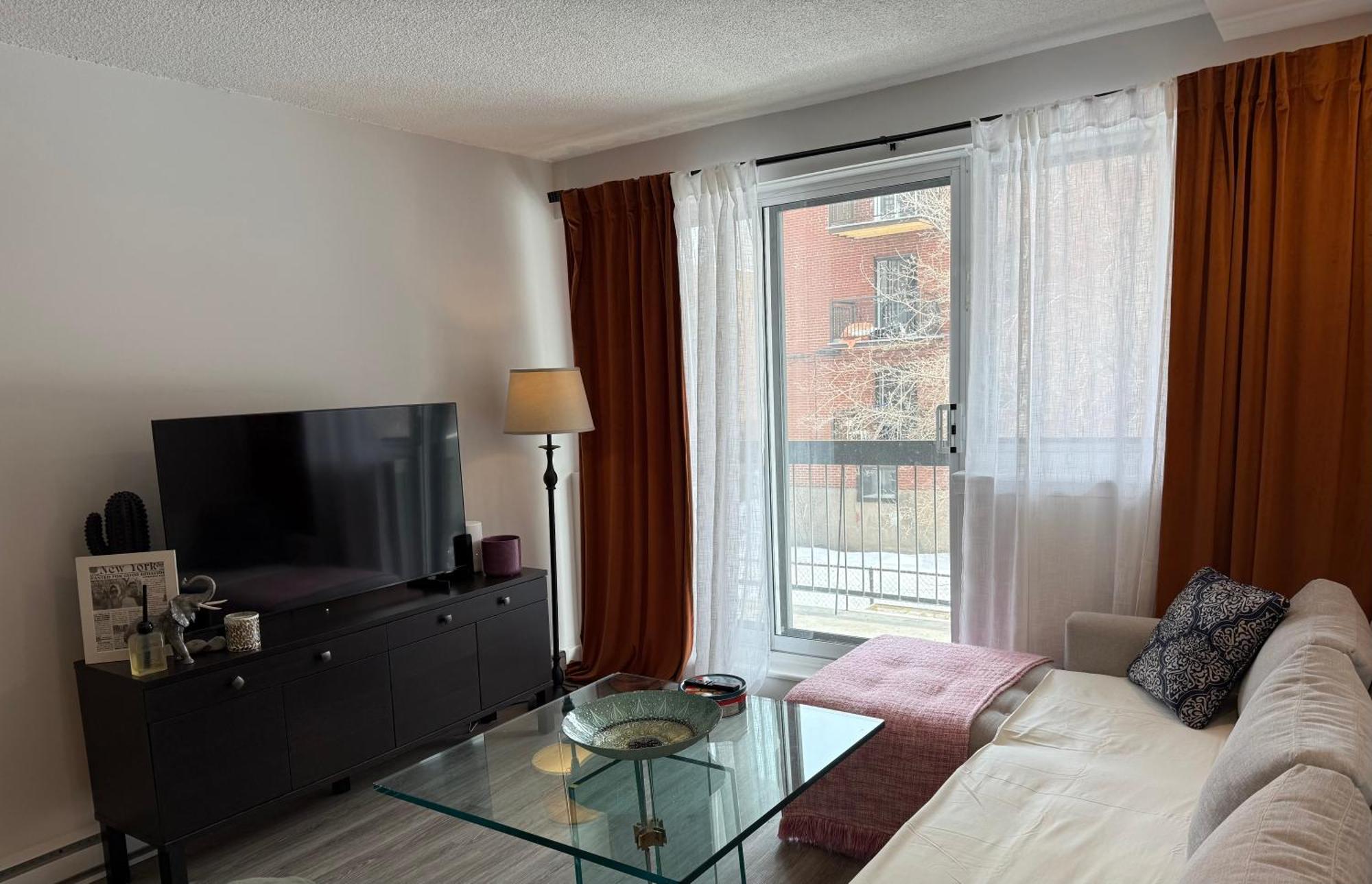 Cozy 1bdr Outremont