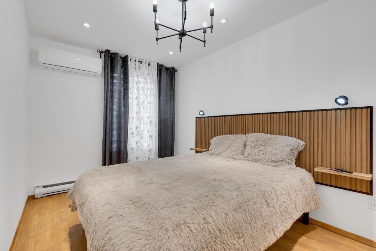 Apartment Romantic Urban Peaceful Retreat Montreal