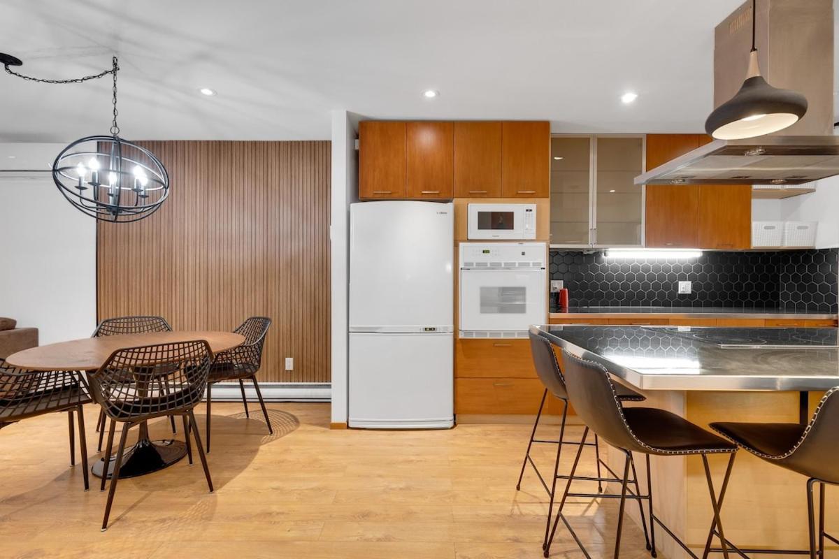 Apartment Romantic Urban Peaceful Retreat Montreal
