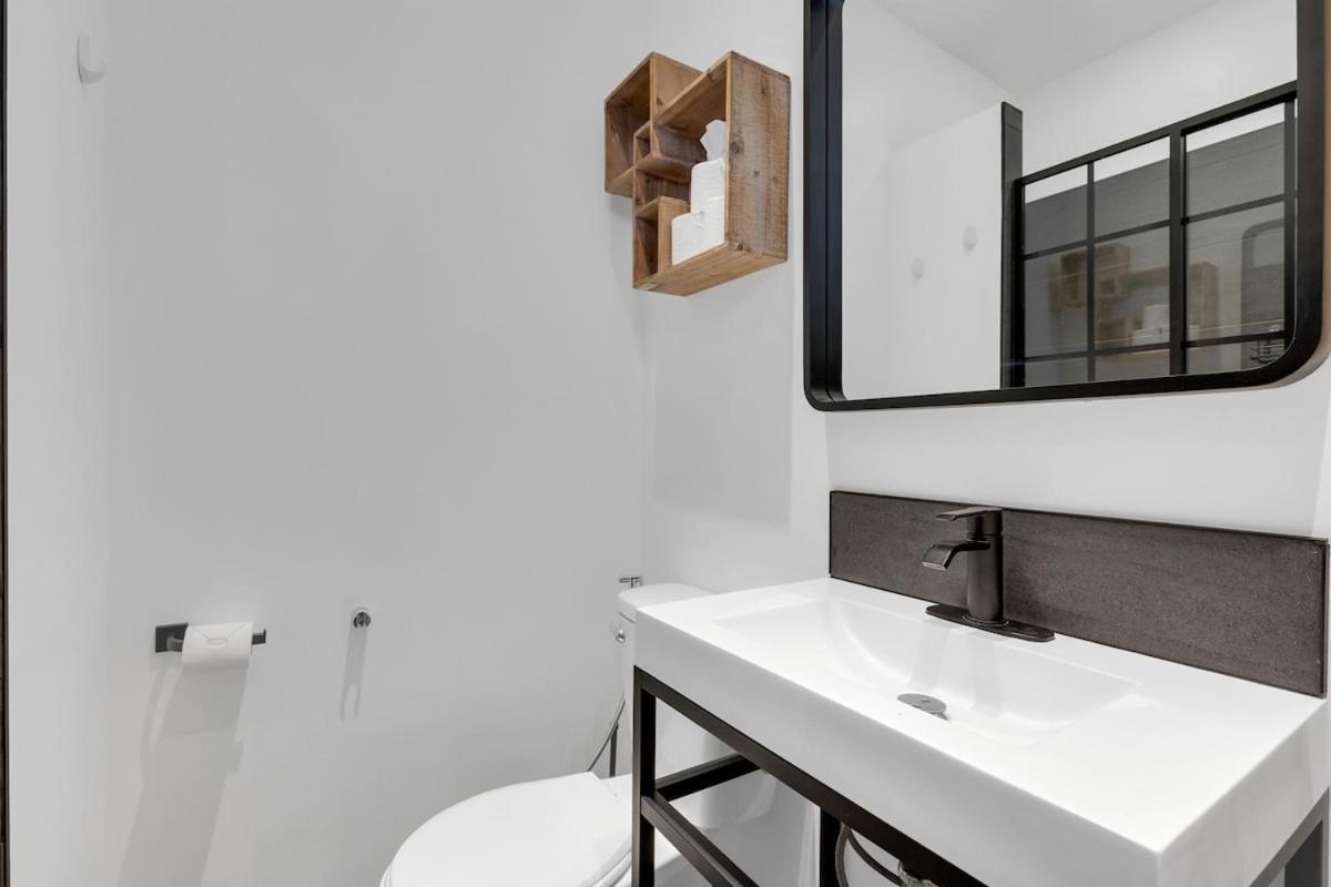Apartment Romantic Urban Peaceful Retreat