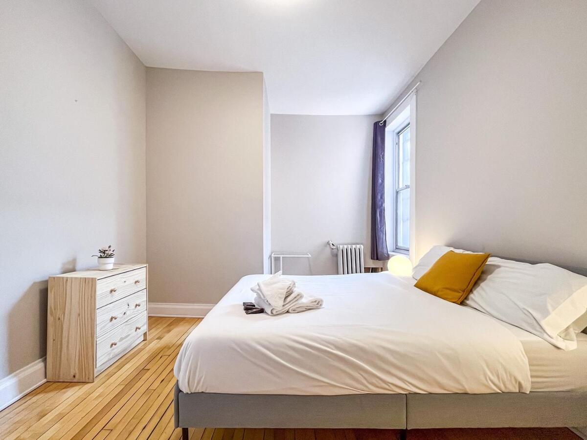 Delightful 4br - Mile End Apartment
