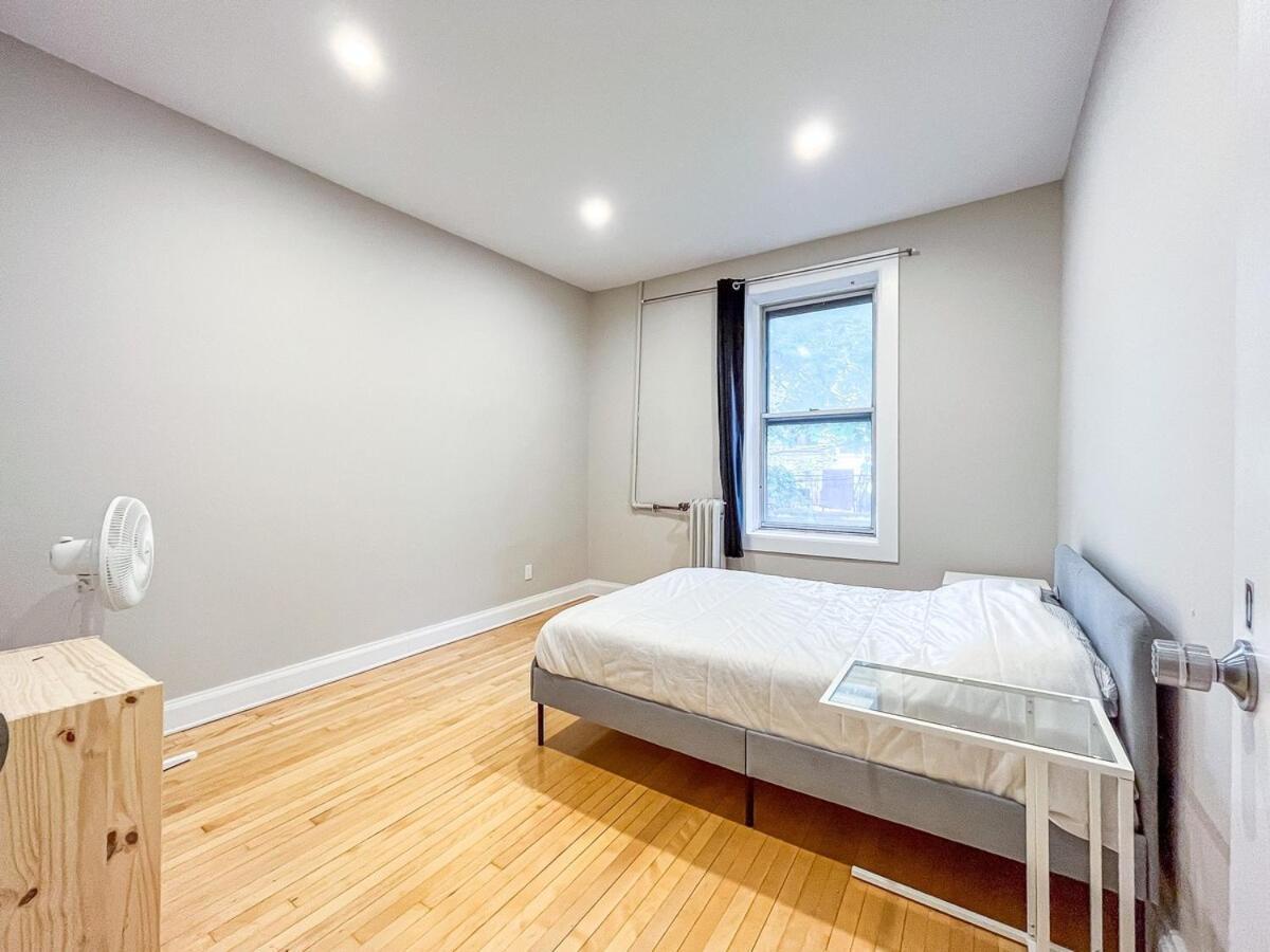 Delightful 4br - Mile End Montreal