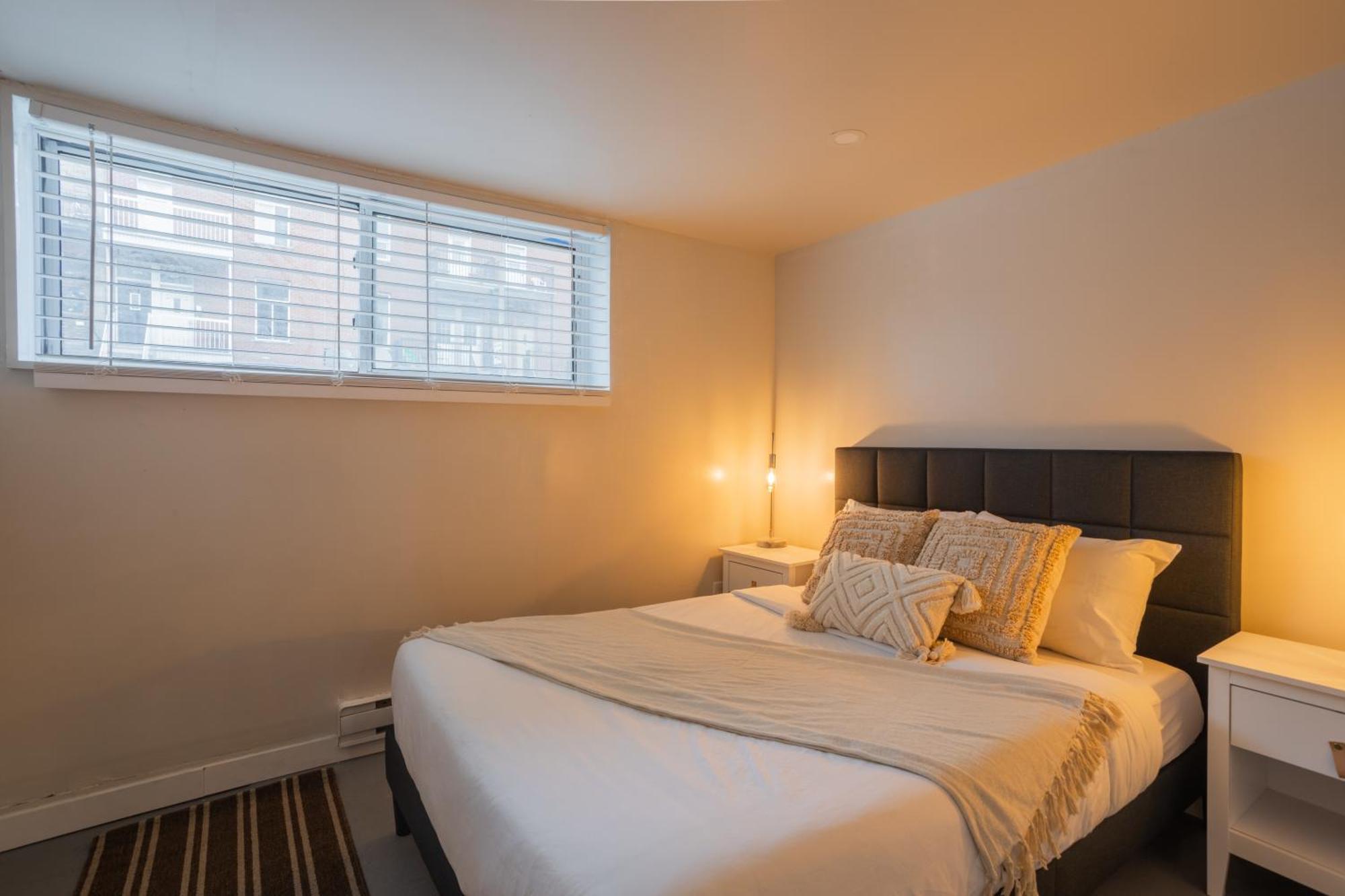 Stylish 4br In The Heart Of Plateau Zw8 Montreal