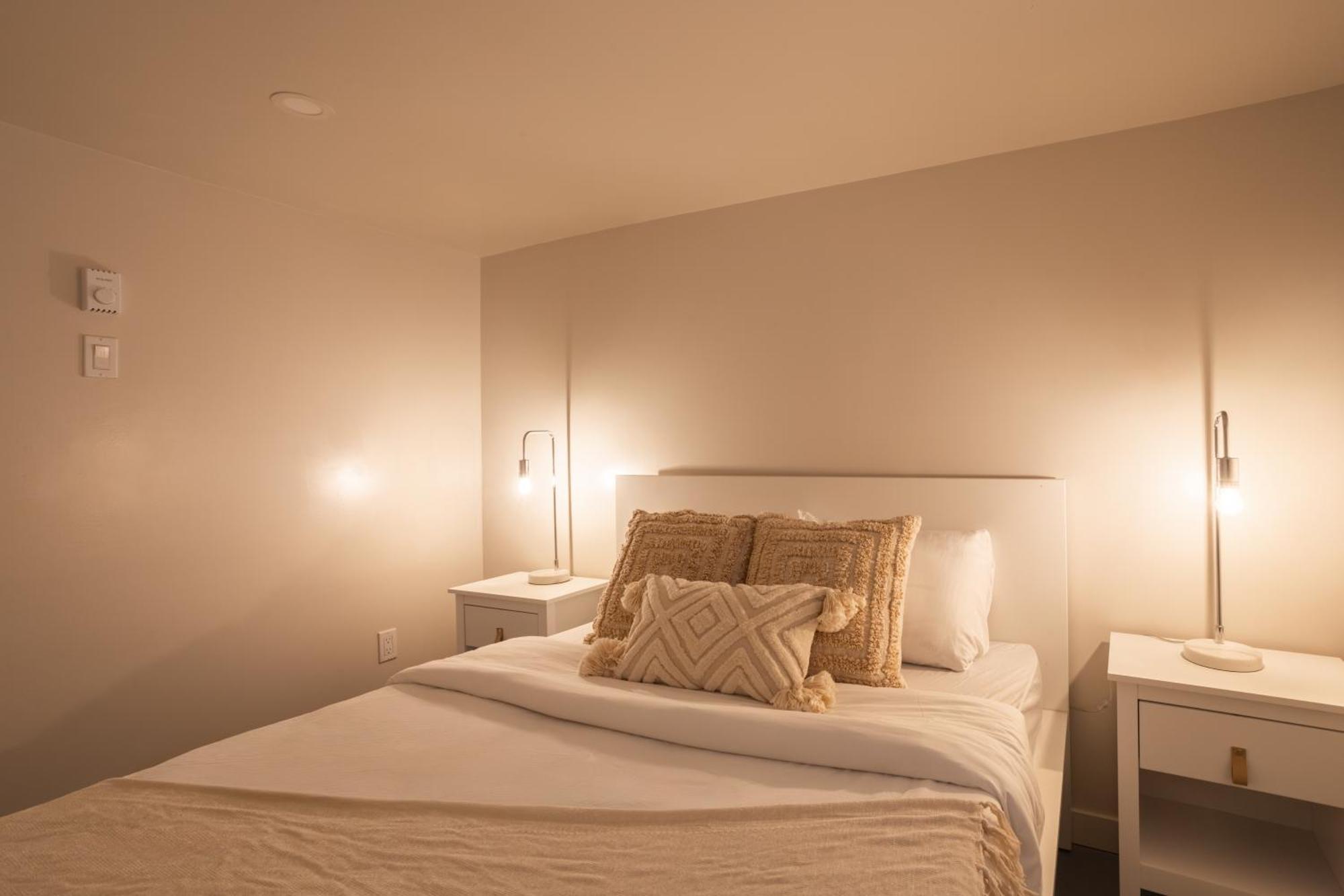 Apartment Stylish 4br In The Heart Of Plateau Zw8 *