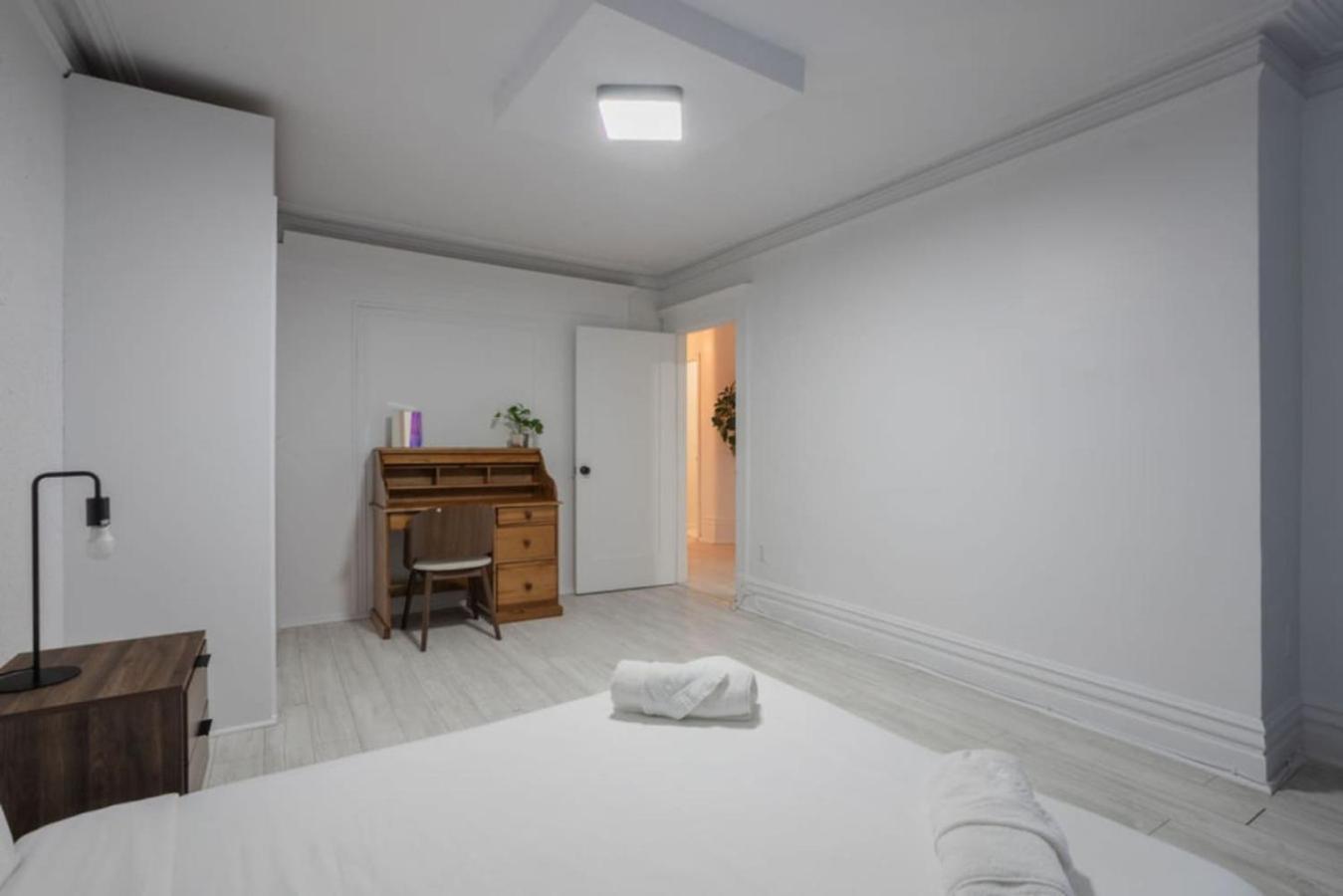 Apartment Grand Urban 4br Luxe Loft In Griffintown Zd2