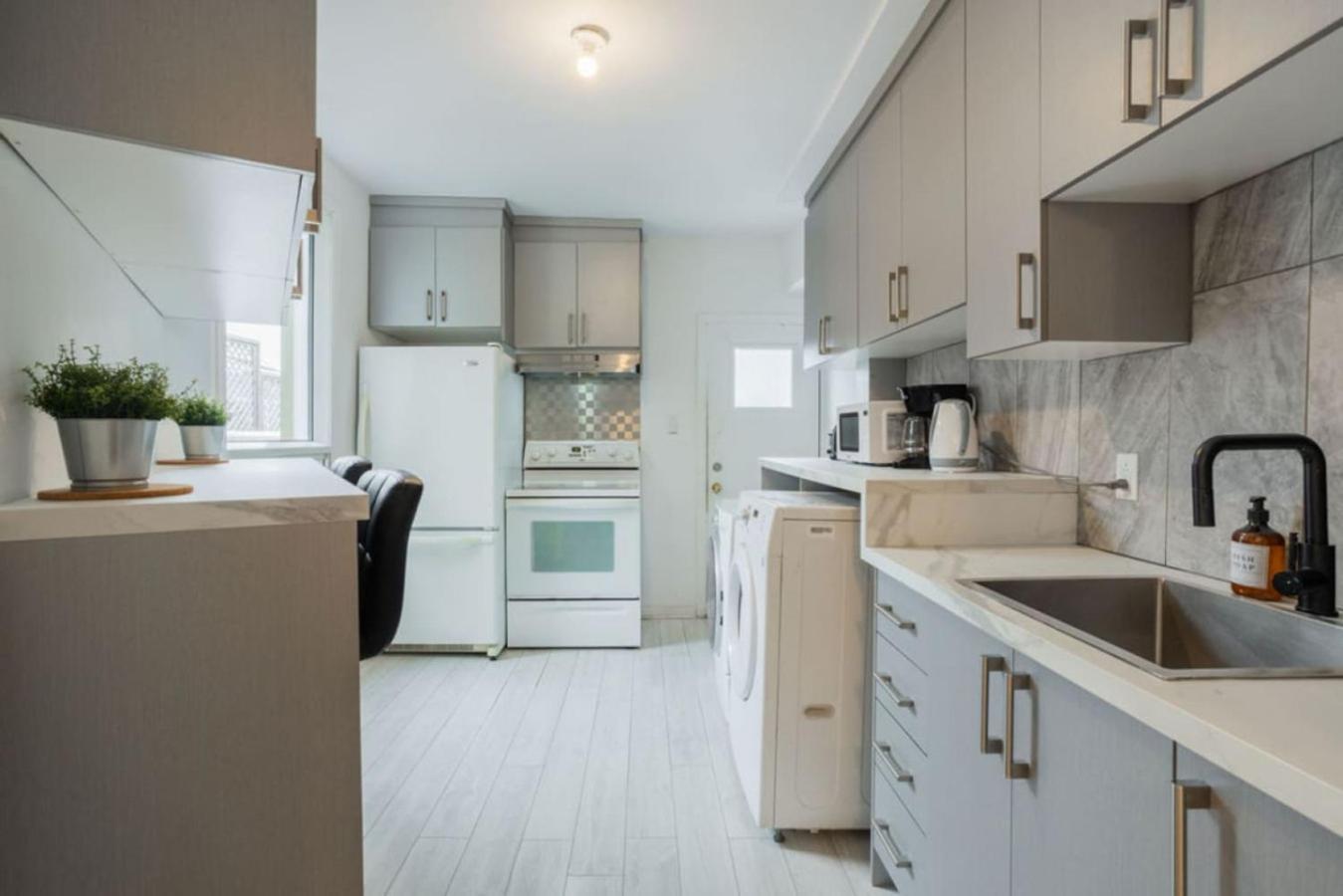Grand Urban 4br Luxe Loft In Griffintown Zd2