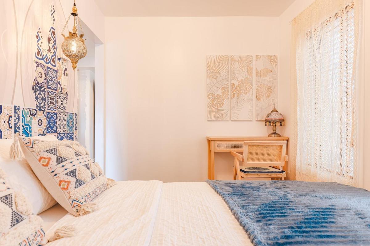 Apartment Luxury Boho-inspired In Montreal