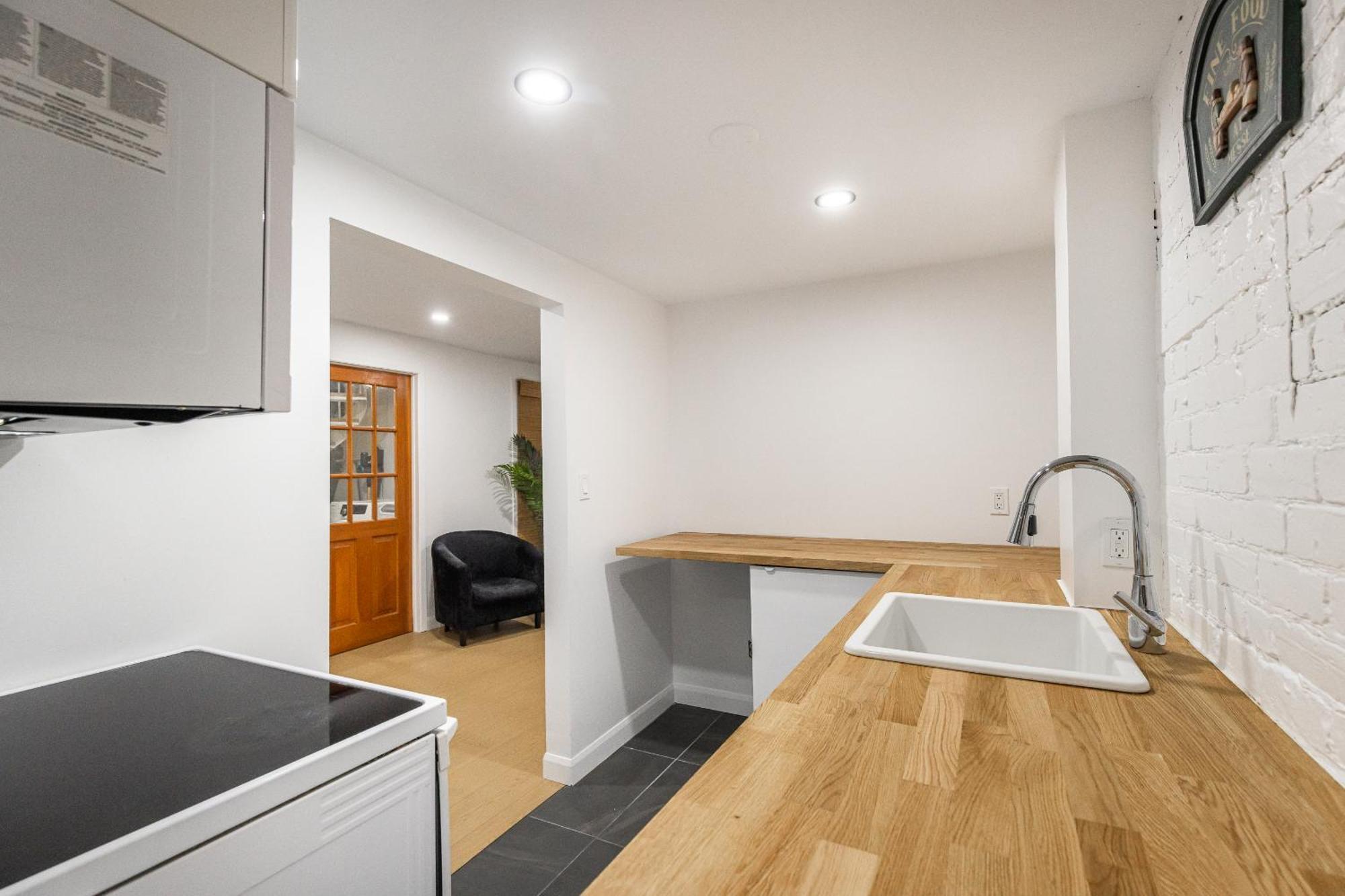 Au Coeur Du Plateau!! Apartment *