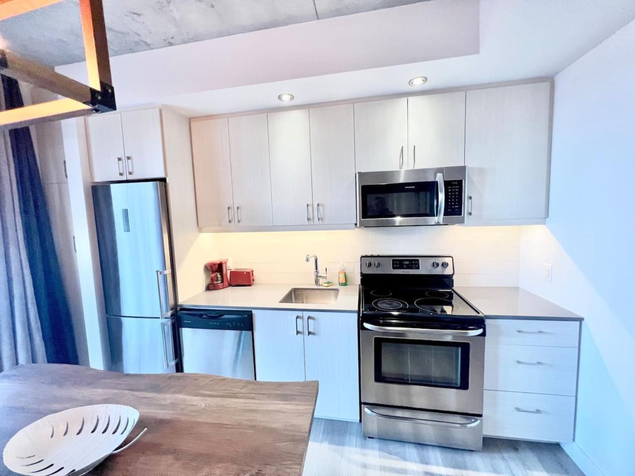 Amazing Loft In Old Portc Zm9 *