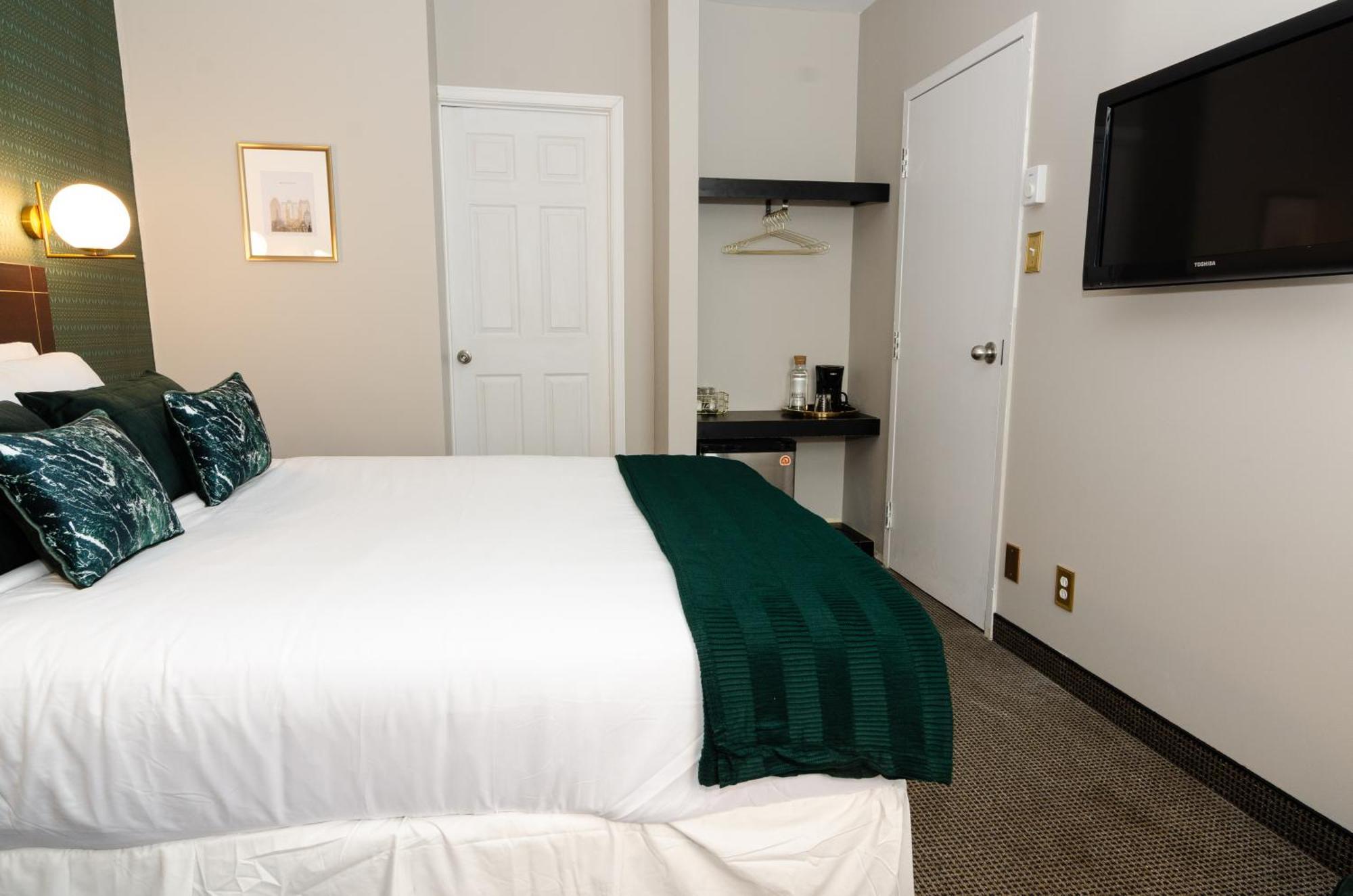 Dorion Hotel Montreal