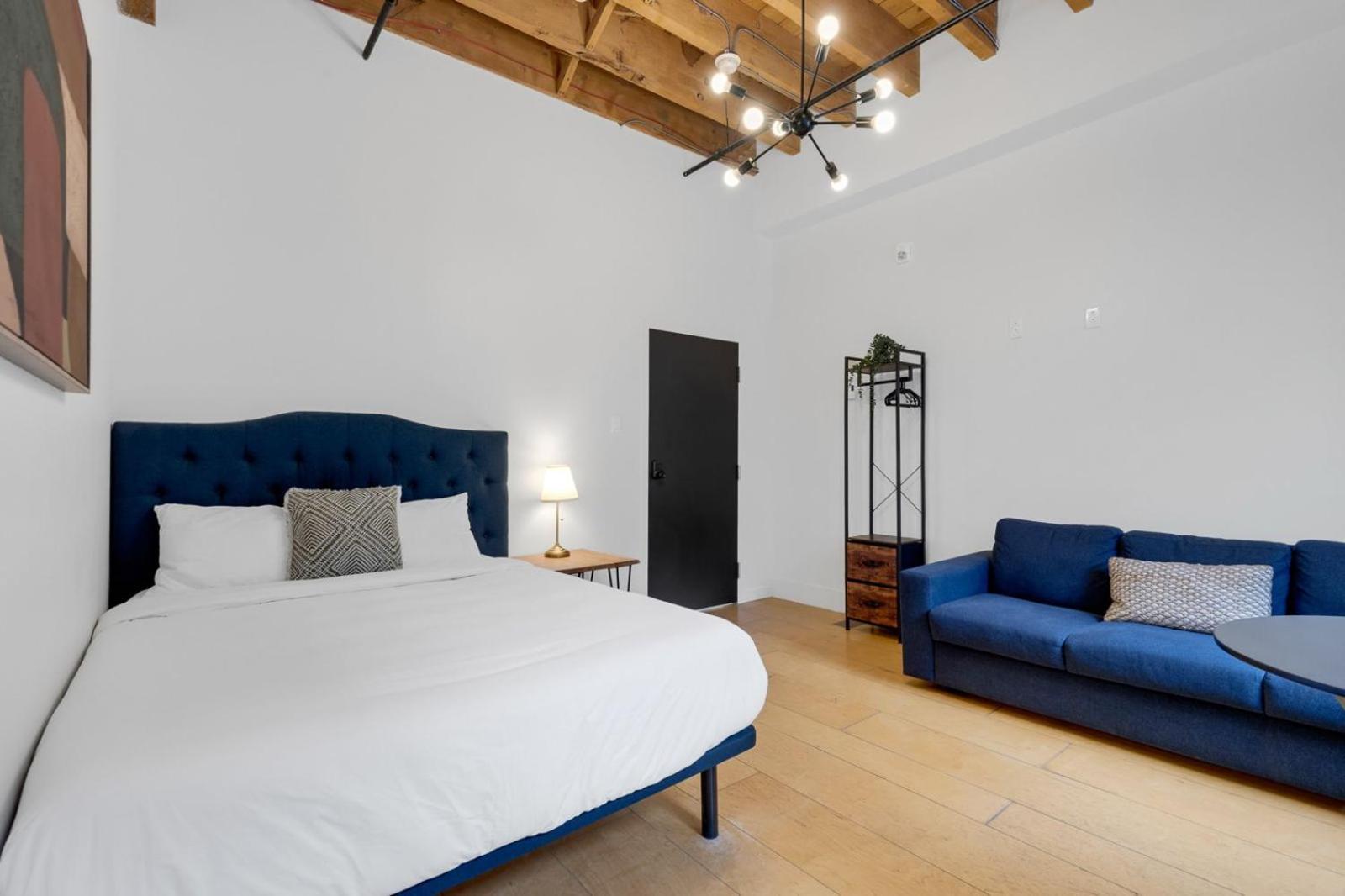 The Little Rooms-old Hostel *