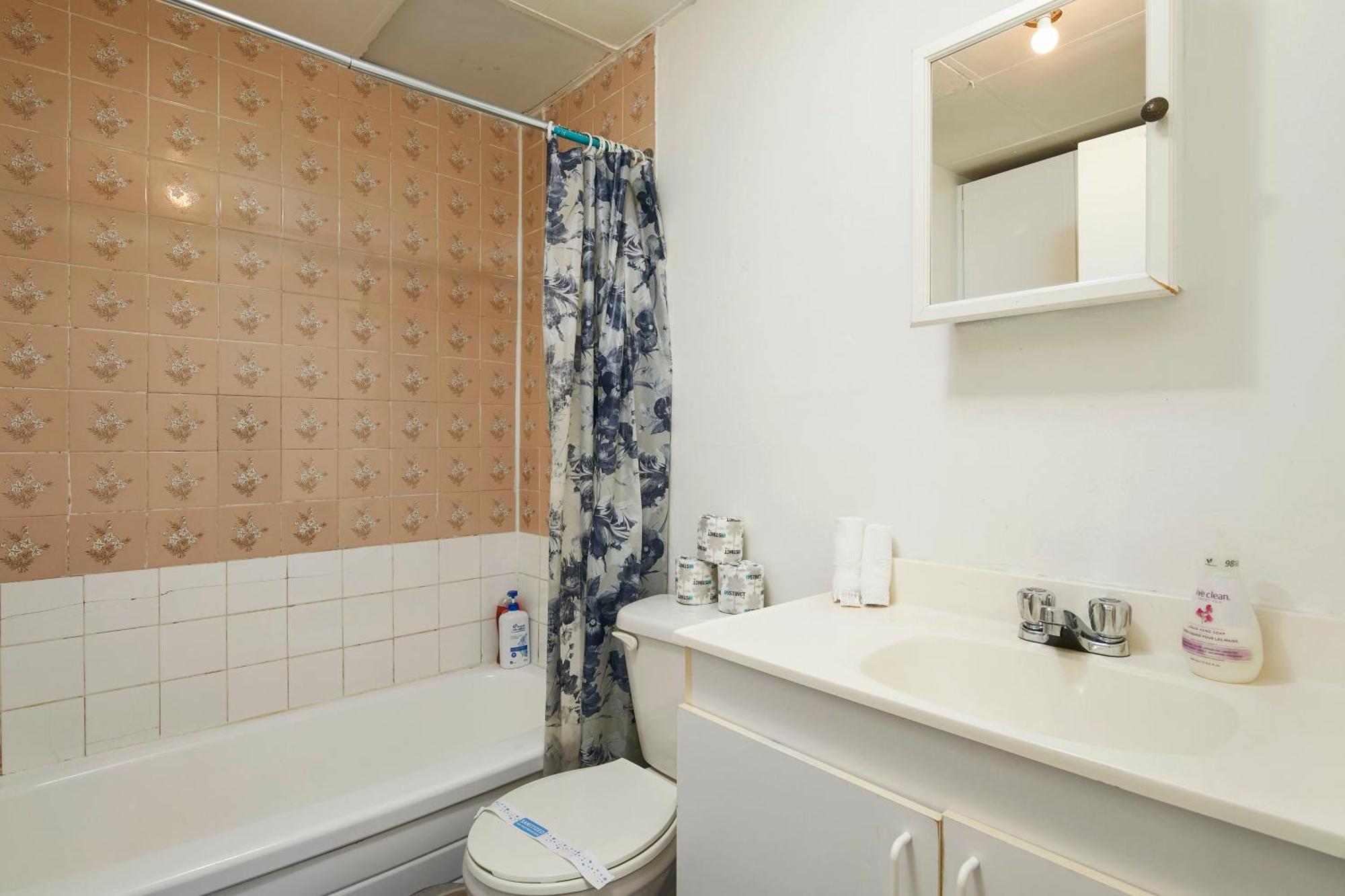 Apartment Sunlit 2br In Plateau Mont Royal Downtown Zb3 *