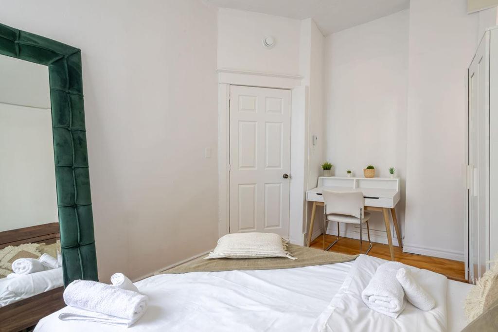 Apartment Premium Location Stylish 3br Downtown Zh9
