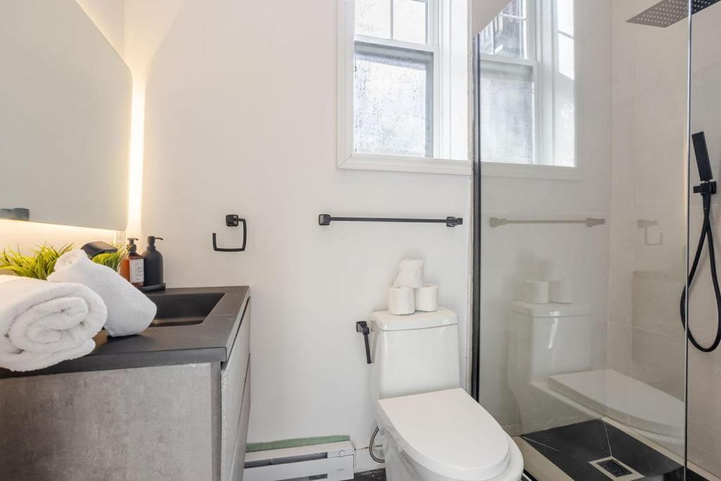 Apartment Premium Location Stylish 3br Downtown Zh9 *