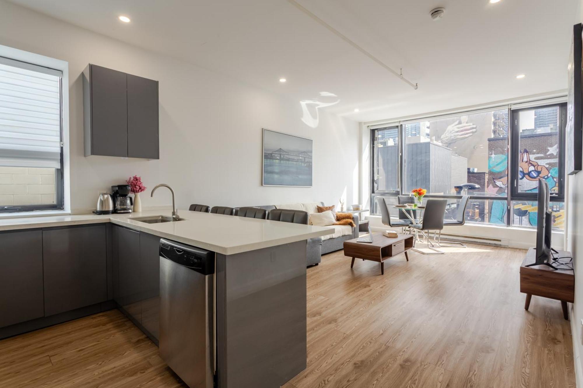 Apartment Urban 1bdr On Bishop -mtl Live Spot Zx3 *