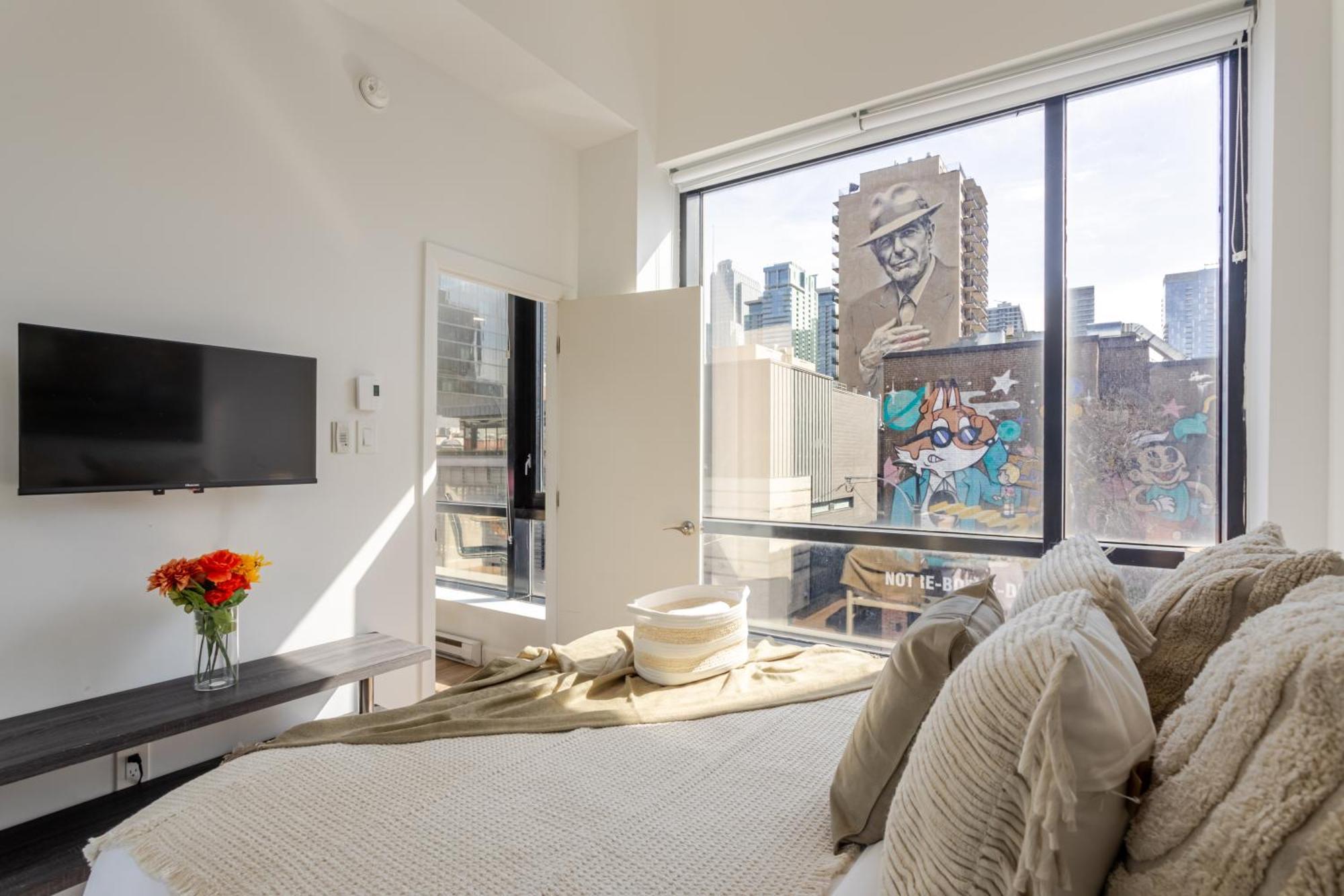 Apartment Urban 1bdr On Bishop -mtl Live Spot Zx3 *