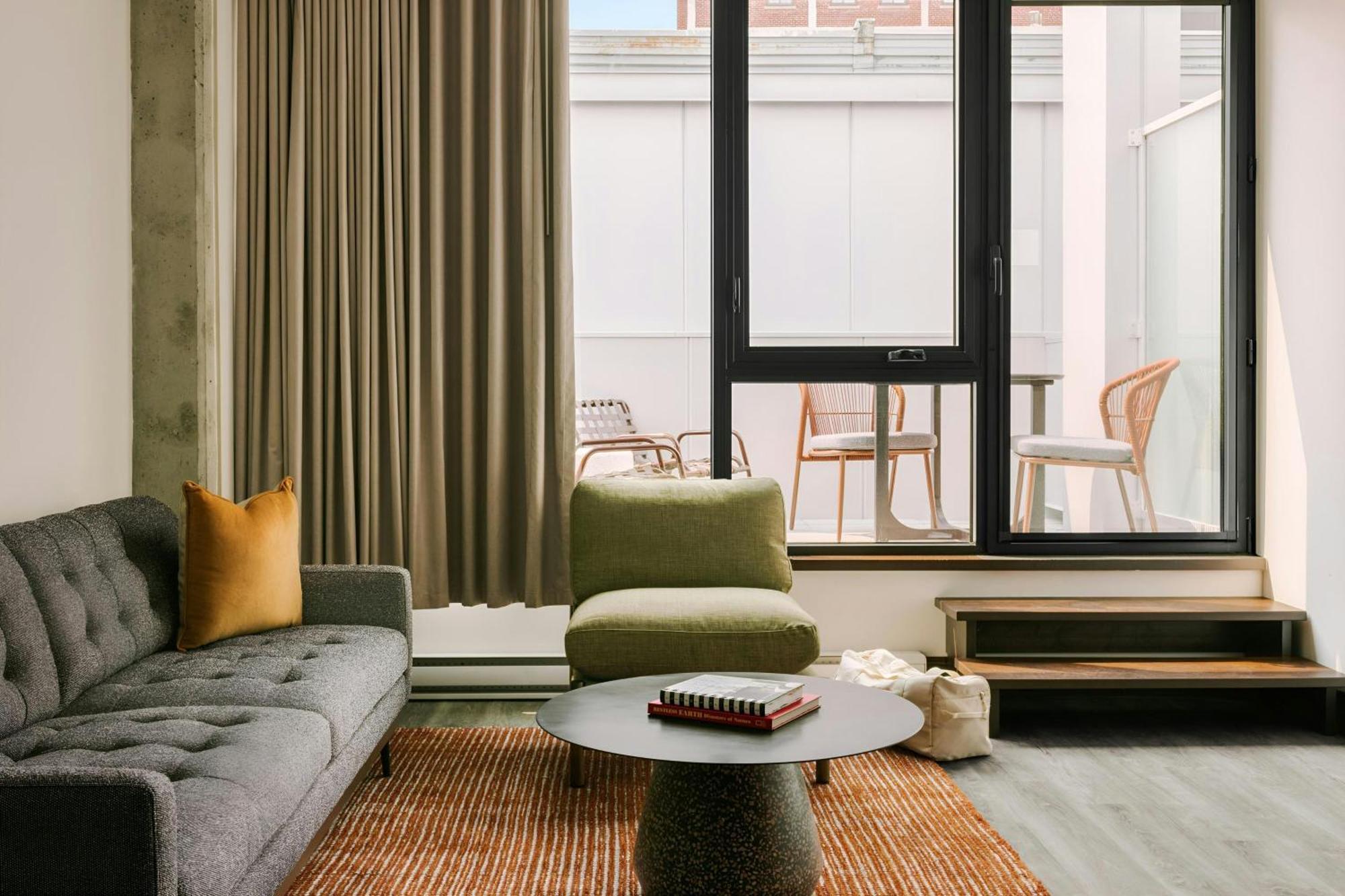Aparthotel Sonder By Marriott Bonvoy Lambert Old 3*