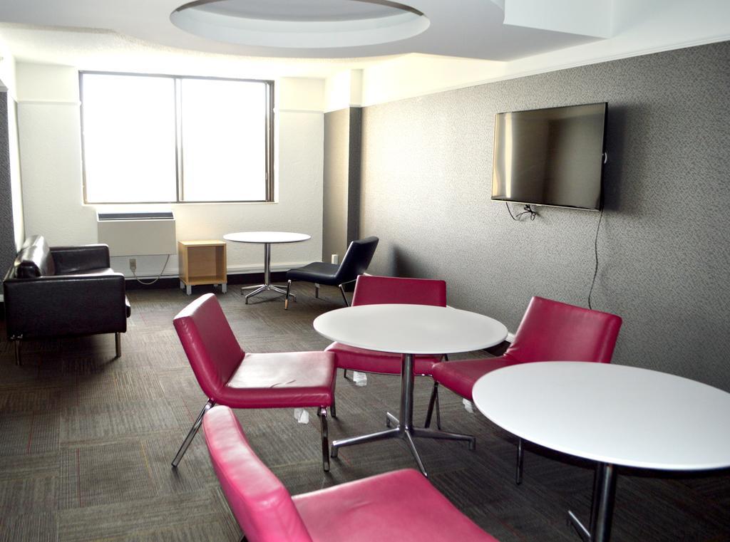 Mcgill University New Hall 3* Montreal
