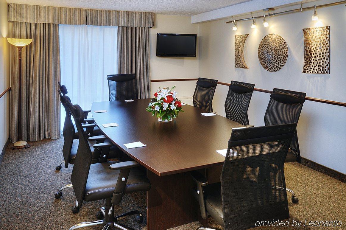 Hotel Quality And East Montreal