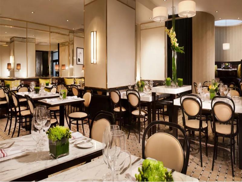 Omni Mont-royal Hotel 4*
