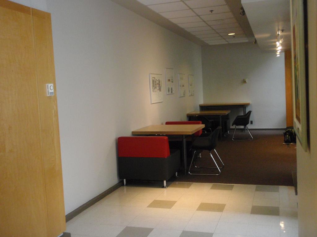 Hostel Royal Victoria College Montreal