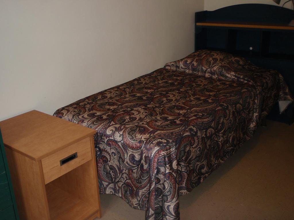 Hostel Royal Victoria College Montreal