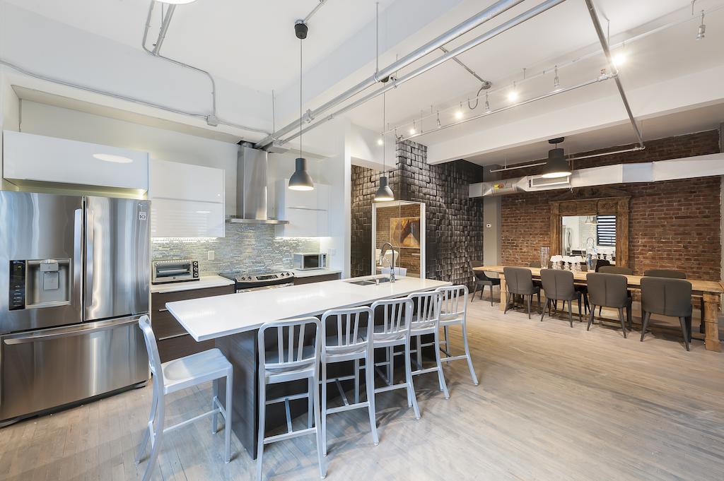 The Executive Loft At The Holland Hotel