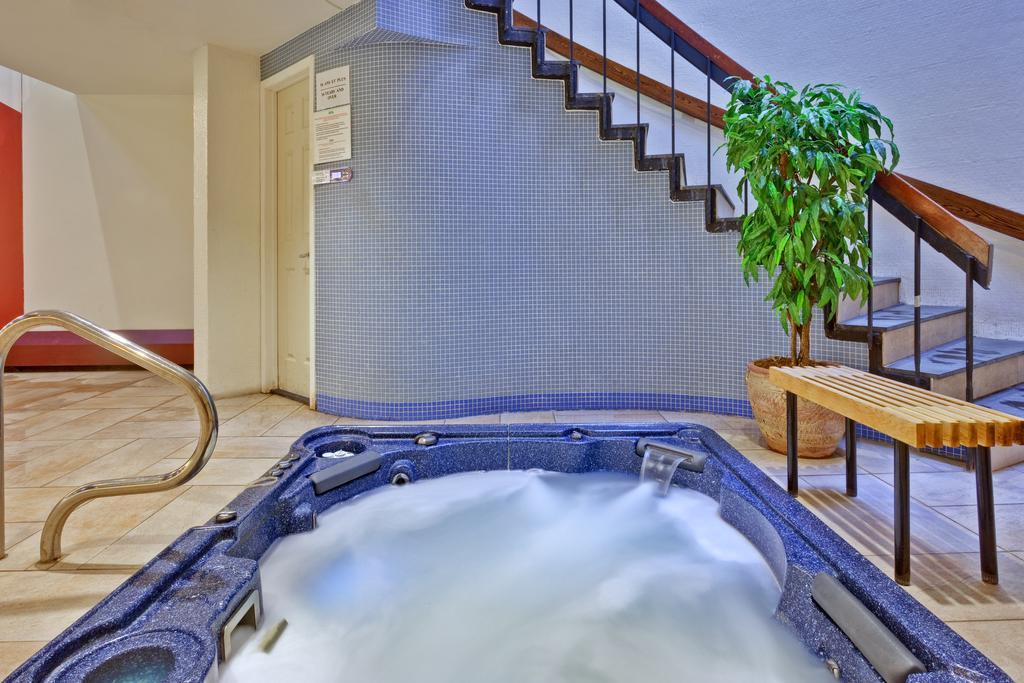 Hotel Midtown 3*