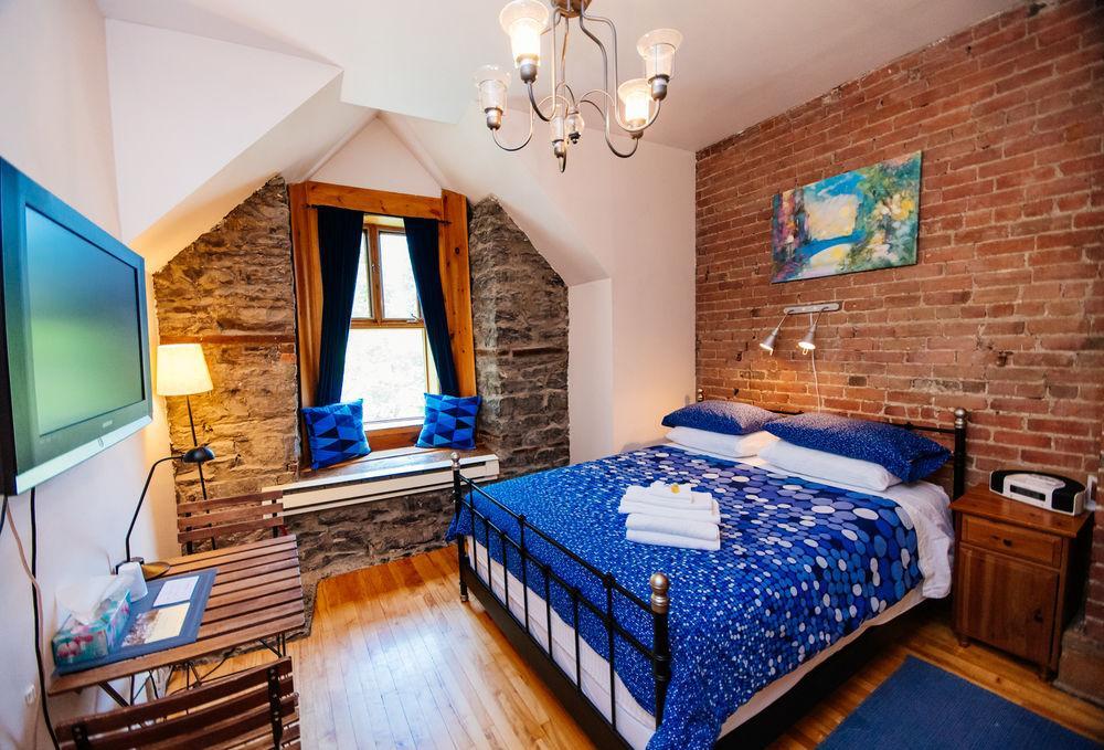 Gite University Bed And Breakfast Bed & Breakfast