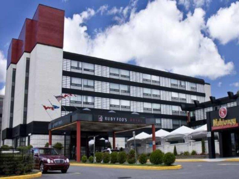 Hotel Ruby Foo's Montreal