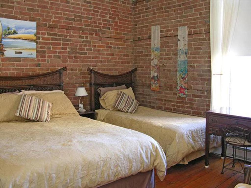 Angelica Blue Bed & Breakfast