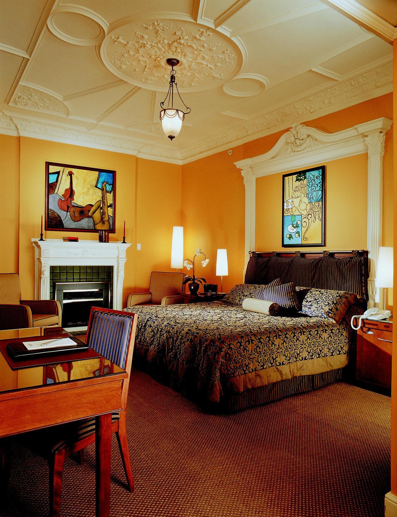 Hotel Chateau Versailles 4*