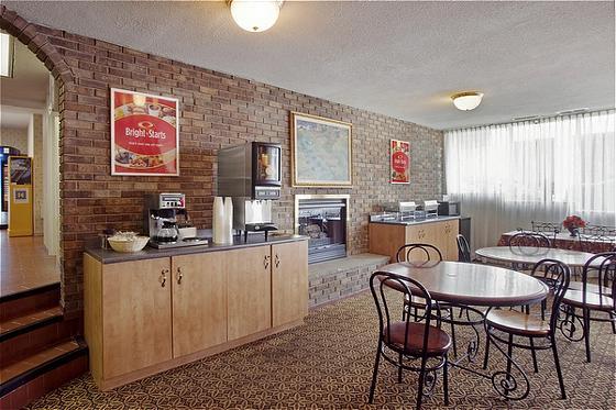 Hotel Des Arts Montreal