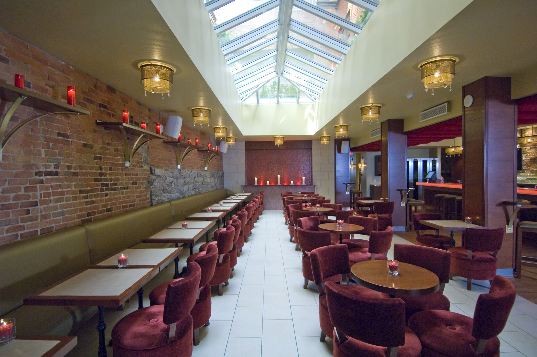 Hotel Nelligan 4*