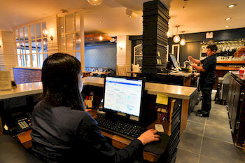 & Carre Saint-louis Inn 3*