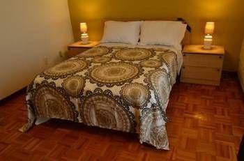 Terrace Saint-denis Hotel *