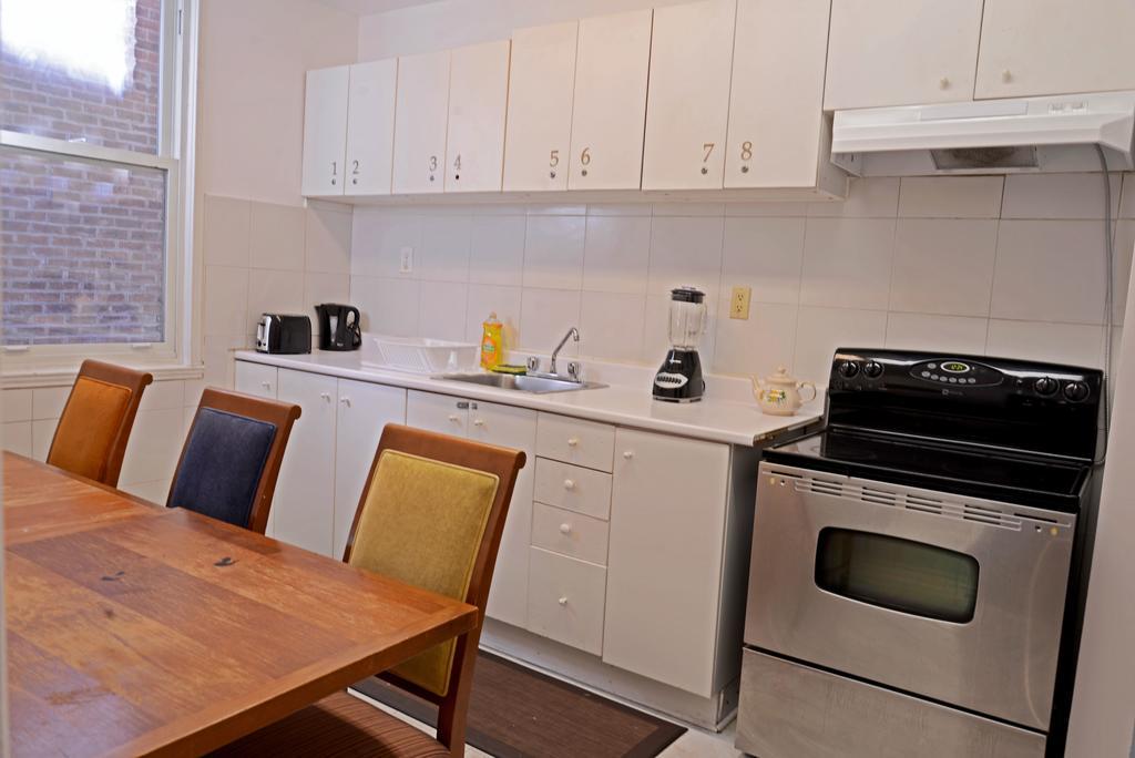 Bishop Guest house *