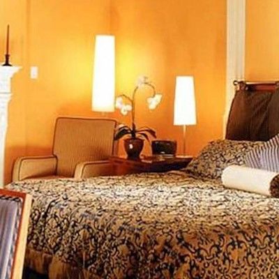 Chateau Versailles Hotel Montreal