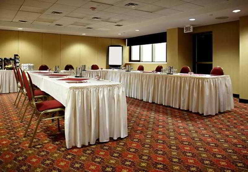 Hotel By Marriott Downtown 4*